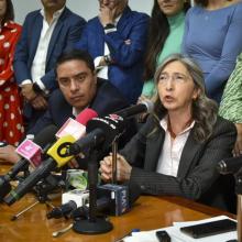  Rector General de la UdeG, doctor Ricardo Villanueva Lomelí, Gobernador de Jalisco, Enrique Alfaro Ramírez, y diputados de la Junta de Coordinación Política del Congreso local.